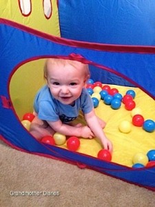 Baby O in Ball Tent-1